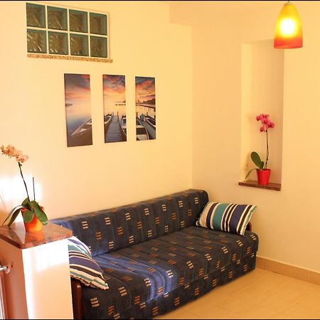 Gargamelo Pension Poreč Exteriör bild