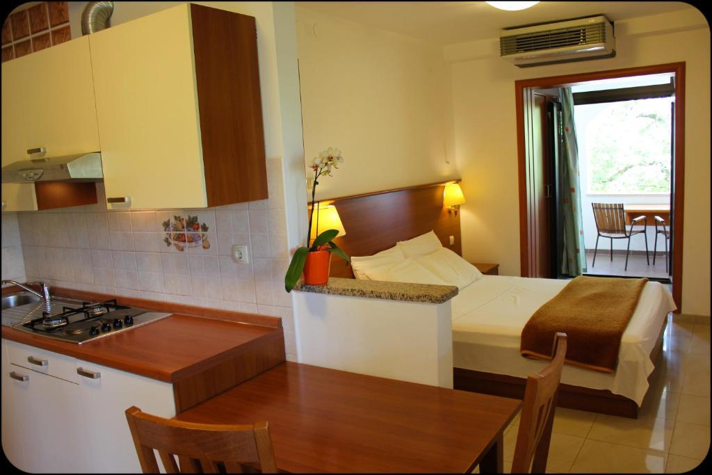 Gargamelo Pension Poreč Rum bild