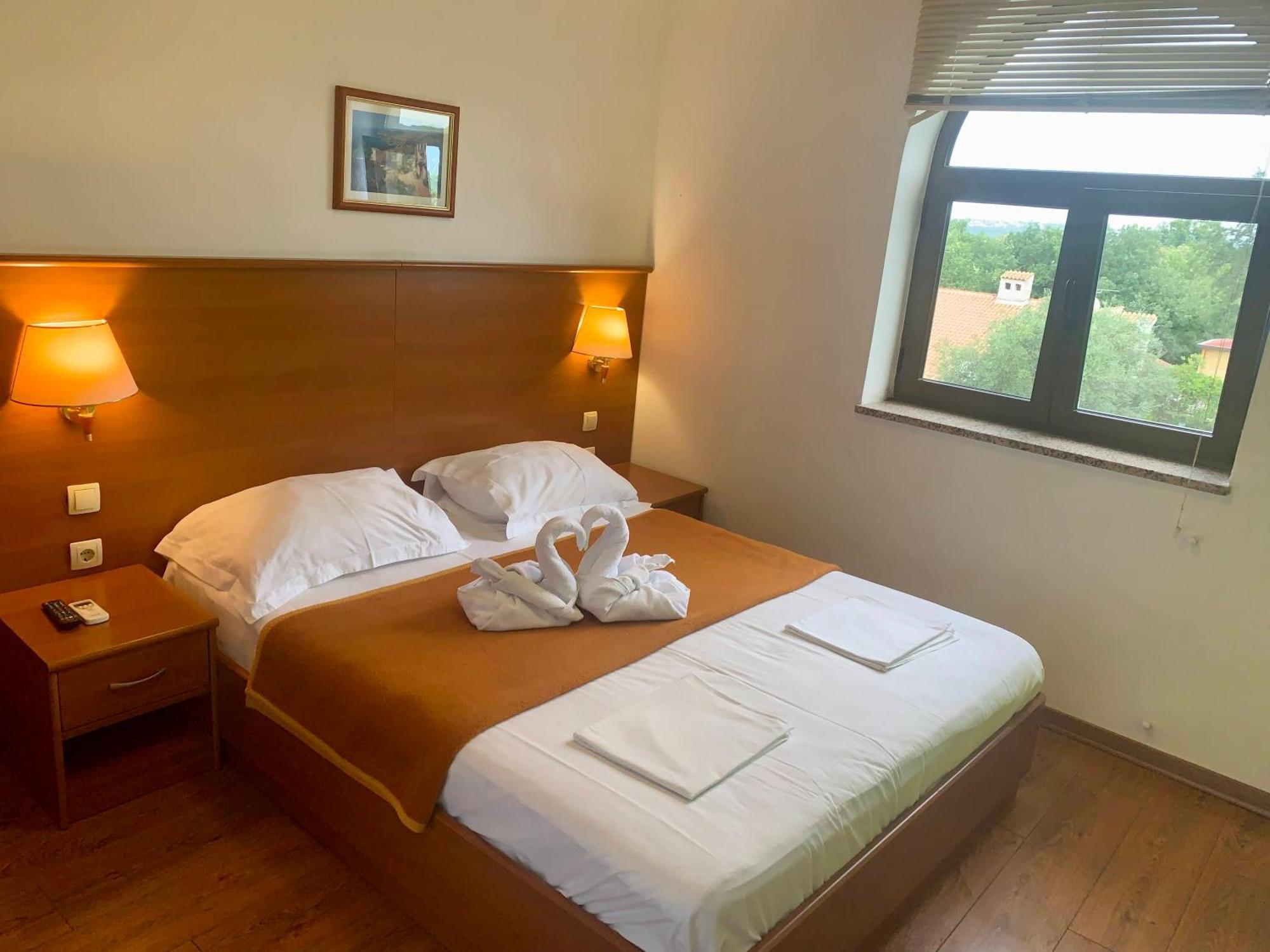 Gargamelo Pension Poreč Exteriör bild