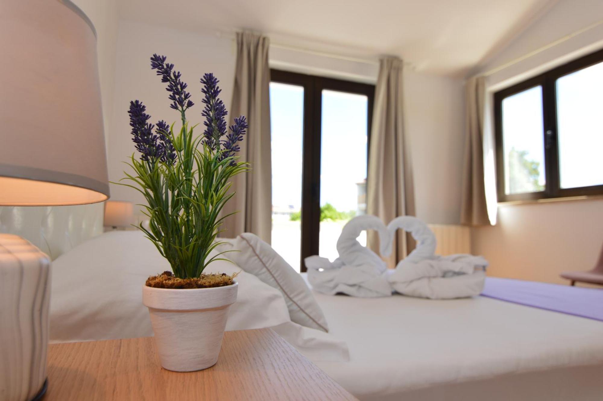 Gargamelo Pension Poreč Exteriör bild