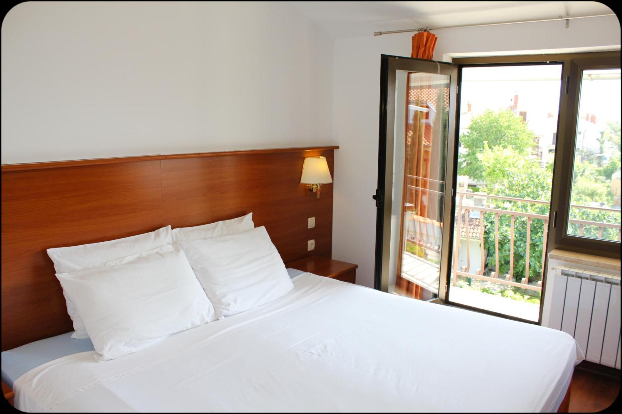Gargamelo Pension Poreč Rum bild