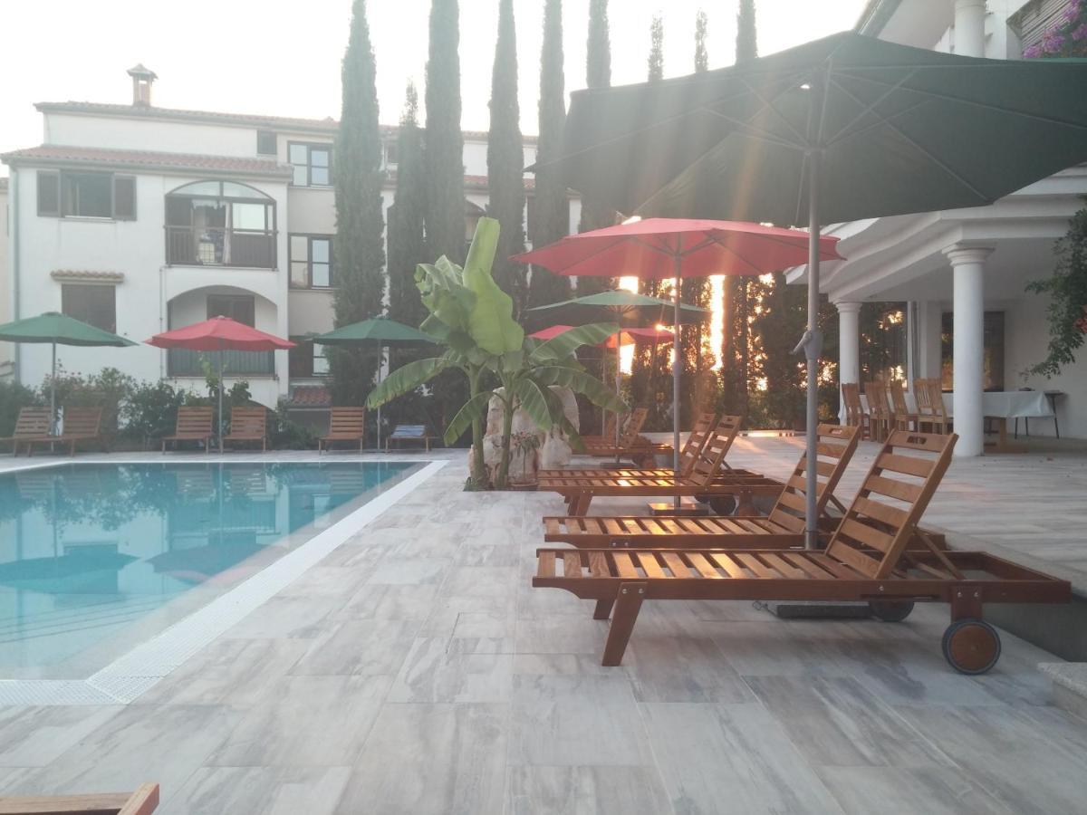 Gargamelo Pension Poreč Exteriör bild